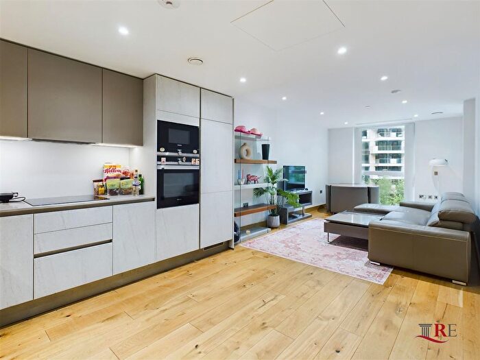 1 Bedroom Flat To Rent In Hermitage Street, Paddington, W2