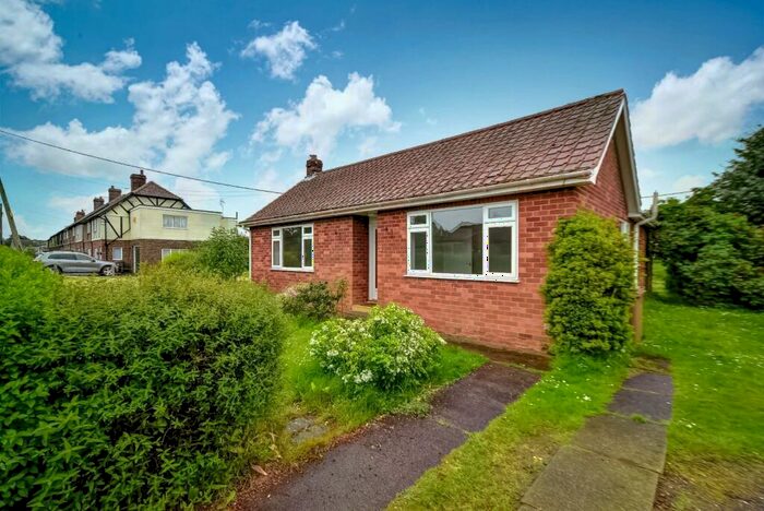 2 Bedroom Bungalow To Rent In Ferry Road, South Cave, Brough, East Yorkshire, HU15