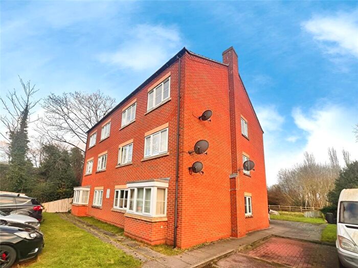 2 Bedroom Flat For Sale In Burton Road, Branston, Burton-on-Trent, Staffordshire, DE14