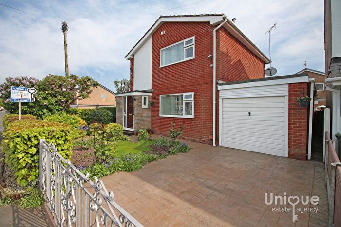 2 Bedroom Detached House For Sale In The Nook, Staining, Blackpool, FY3