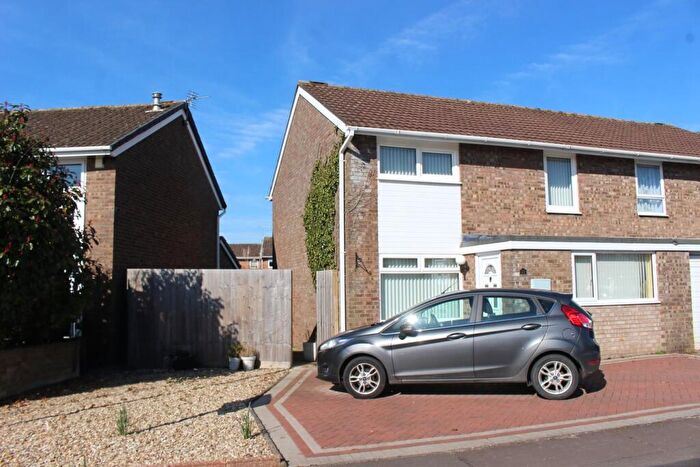 3 Bedroom Semi-Detached House For Sale In Monmouth Way, Boverton, Llantwit Major, CF61