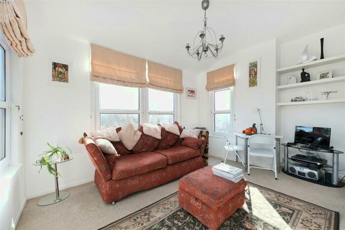 1 Bedroom Apartment To Rent In Church Road, London, SE19