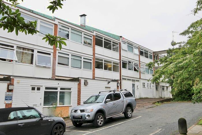 1 Bedroom Flat To Rent In Earlham House, Earlham Road, Norwich, NR2