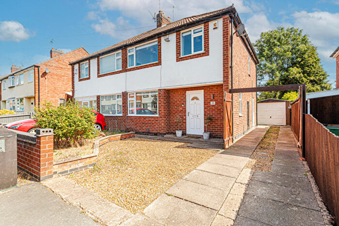 3 Bedroom Semi-Detached House For Sale In South Avenue, Leicester Forest East, LE3