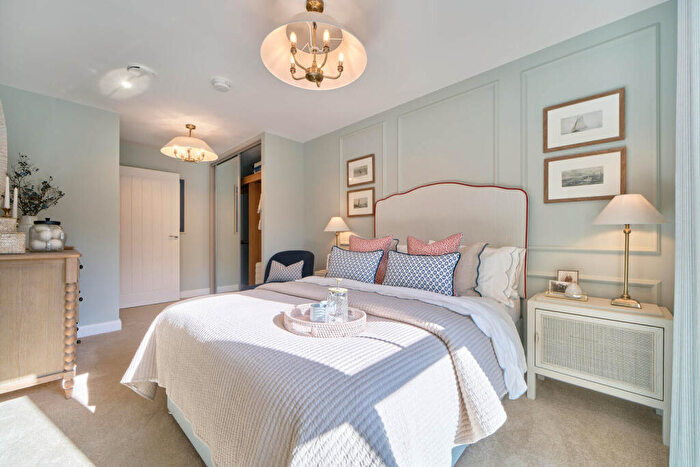 2 Bedroom Retirement Property To Rent In Haslemere Road, Liphook, Hampshire, GU30