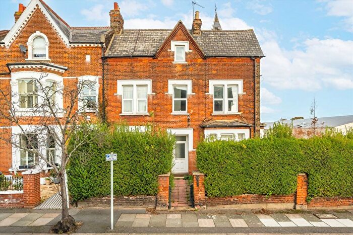 4 Bedroom Flat For Sale In Alexandra Road, Wimbledon, SW19