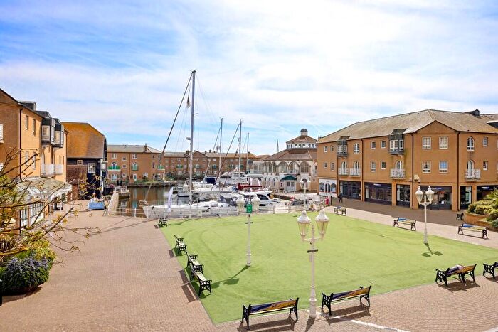 1 Bedroom Apartment To Rent In The Octagon, Brighton Marina Village, BN2