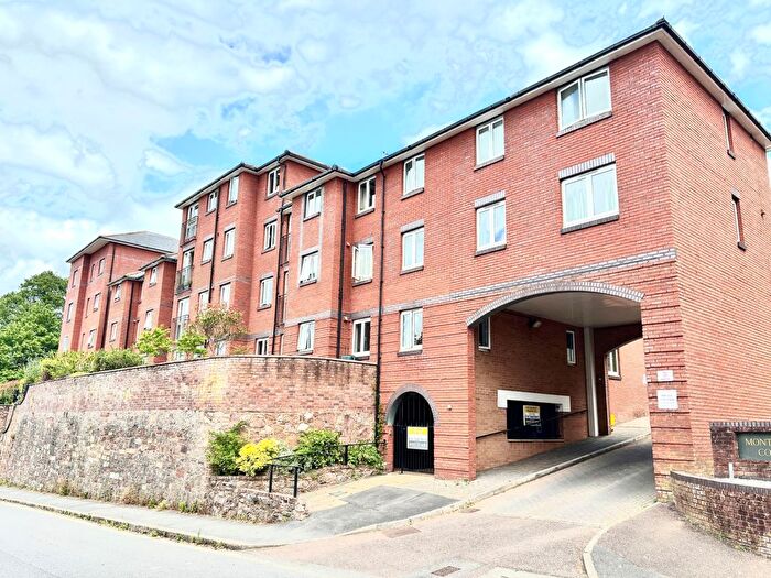 1 Bedroom Flat For Sale In Montpelier Court, St. Davids Hill, Exeter, Devon, EX4