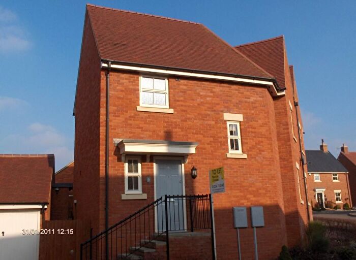 3 Bedroom Semi-Detached House To Rent In Chantry Rise, Olney, MK46