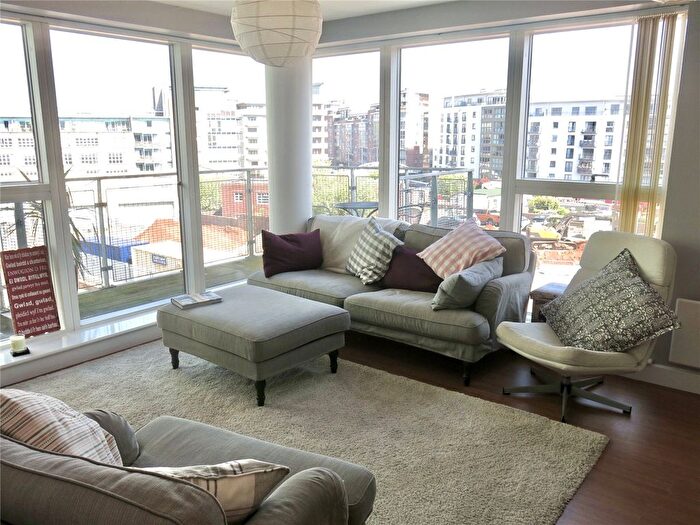 2 Bedroom Flat For Sale In Sherborne Street, Birmingham, B16