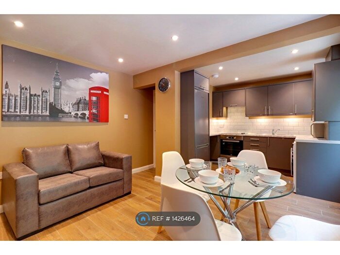 4 Bedroom Semi-Detached House To Rent In Heronfield, Englefield Green, Egham, TW20