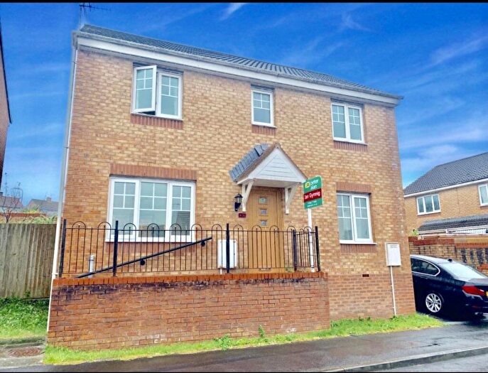 3 Bedroom House To Rent In Long Meadow, North Cornelly, Bridgend, CF33