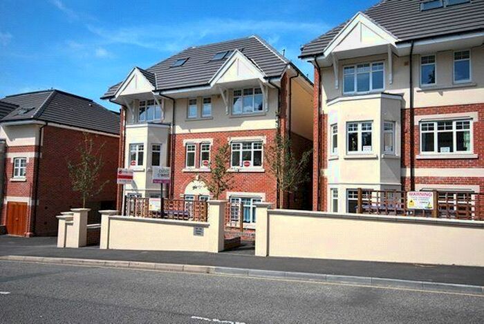 1 Bedroom Flat To Rent In Cobbett Road, Southampton SO18