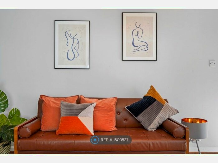 1 Bedroom Flat To Rent In New Kings Road, London, SW6