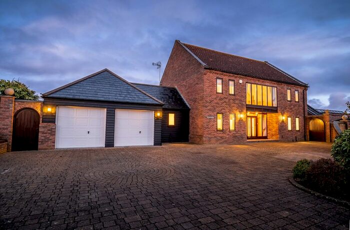 6 Bedroom Detached House For Sale In Kenwick Hall Gardens, Clenchwarton, King's Lynn, PE34