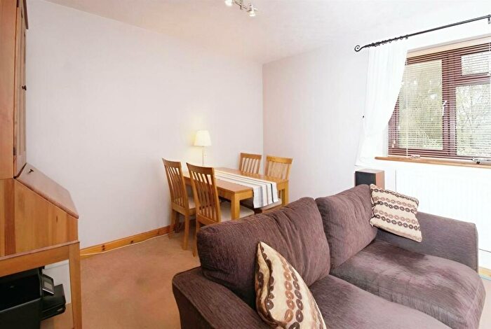 2 Bedroom Apartment To Rent In Gingles Court, Hillmorton, CV21