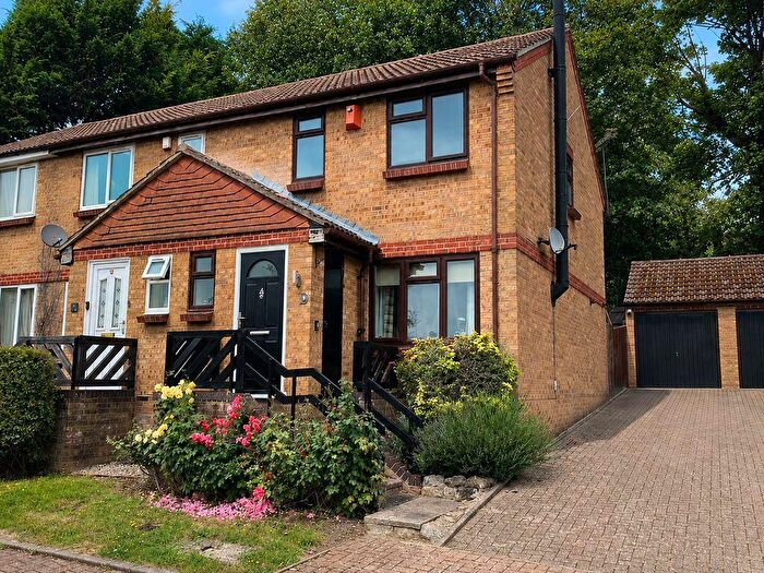 3 Bedroom Terraced House For Sale In Millbrook Close, Maidstone, ME15
