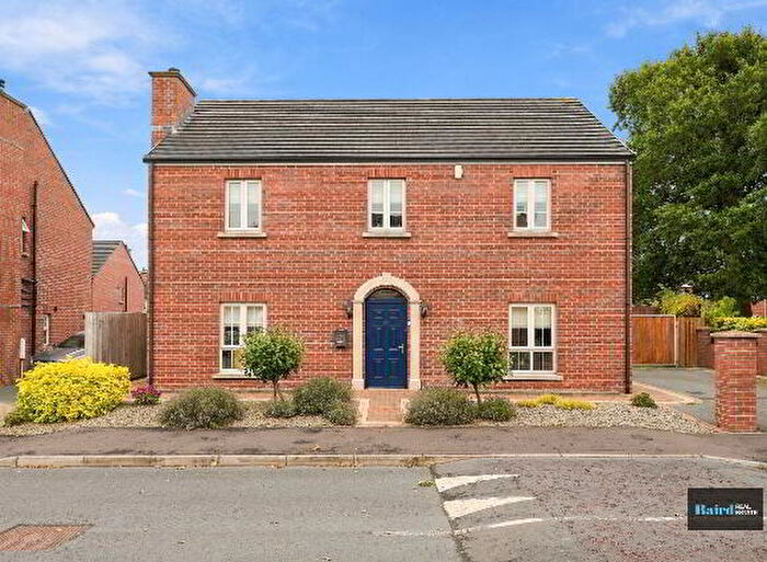 3 Bedroom Detached House For Sale In Dobbin Hill Park, Armagh, BT60