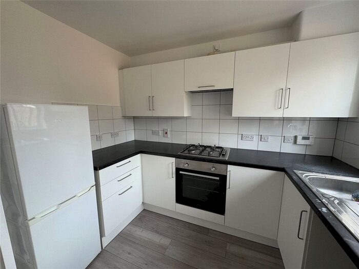 2 Bedroom End Of Terrace House To Rent In Peters Walk, Longford, Coventry, West Midlands, CV6