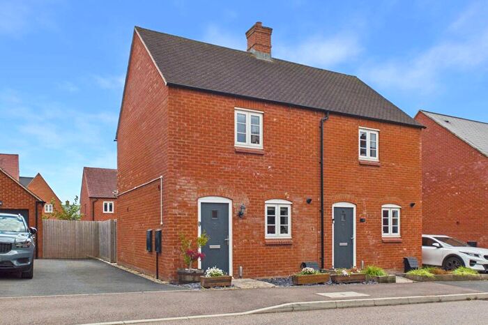 2 Bedroom Semi-Detached House For Sale In Hexham Street, Towcester, NN12