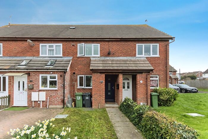 2 Bedroom Terraced House For Sale In Sorrel Drive, Eastbourne, BN23