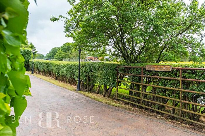4 Bedroom Detached House For Sale In Ulnes Walton Lane, Leyland, PR26