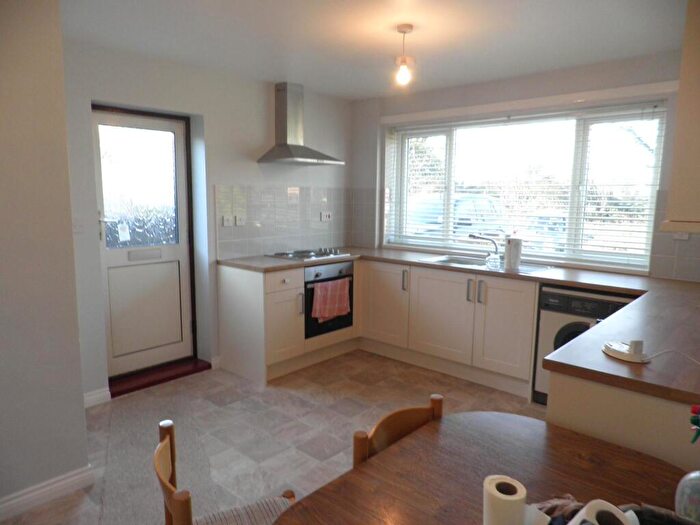 3 Bedroom Bungalow To Rent In Towngate East, Market Deeping, Peterborough, PE6