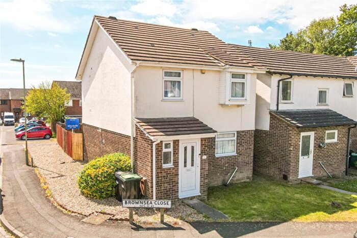 3 Bedroom Detached House For Sale In Brownsea Close, New Milton, Hampshire, BH25