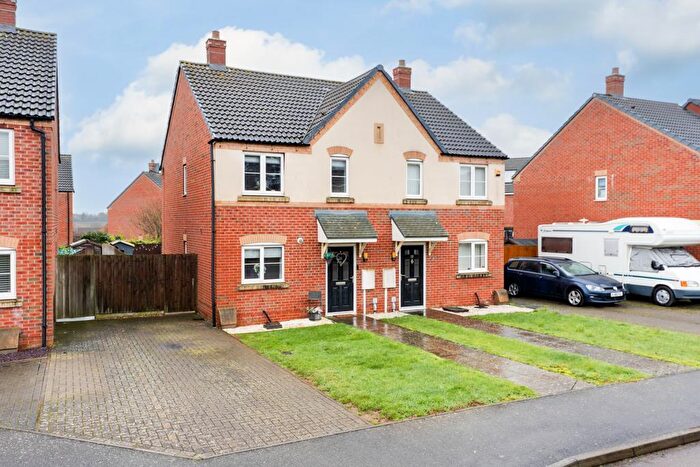 3 Bedroom Semi-Detached House For Sale In Walden Road, Burton Latimer, NN15