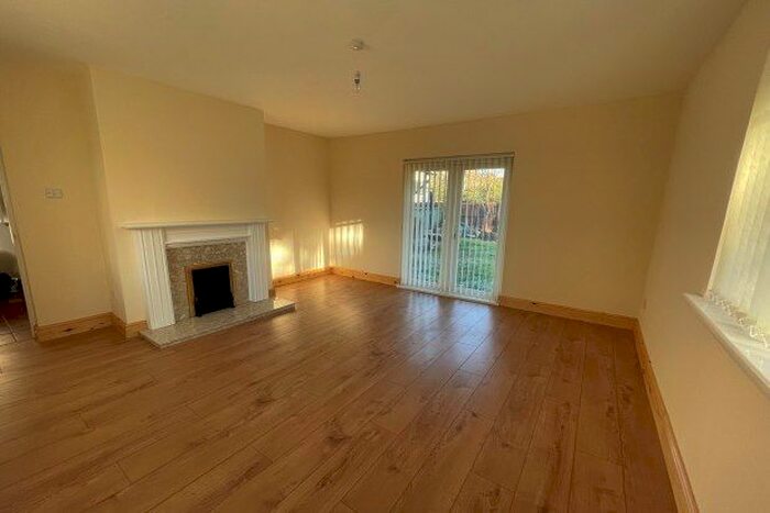 3 Bedroom Property To Rent In Gooses Lane, Pembroke, SA71