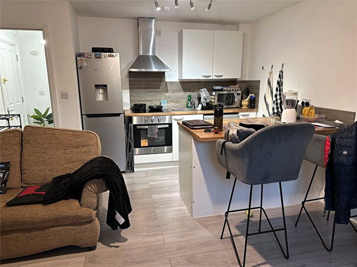 1 Bedroom Flat To Rent In East Reach, Taunton, Somerset, TA1