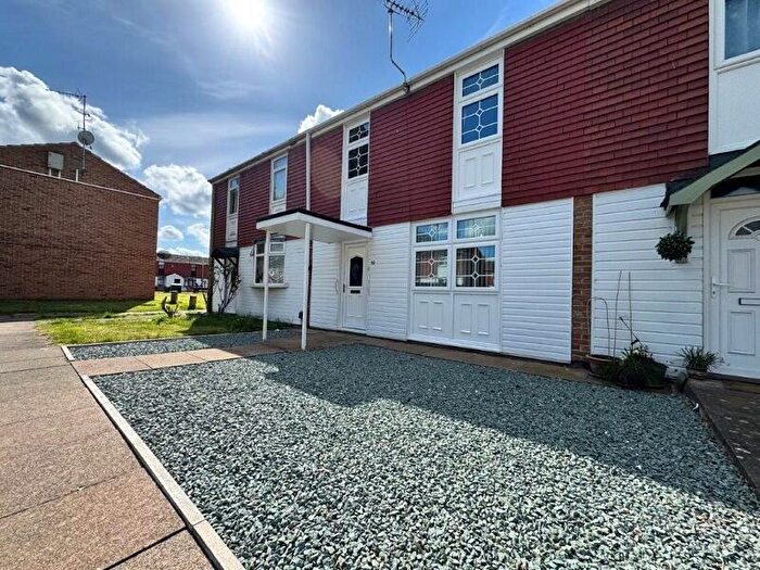 3 Bedroom Terraced House For Sale In Bucksburn Walk, Leicester., LE4