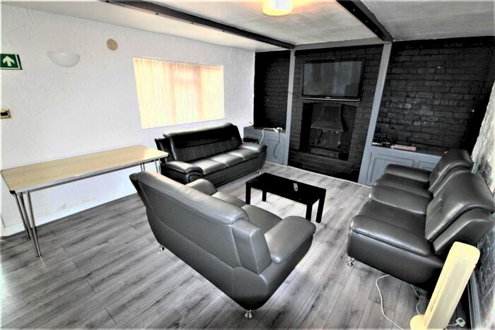 10 Bedroom Detached House To Rent In Longford Road, Longford, Coventry, CV6