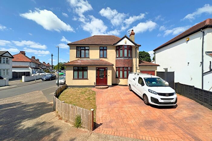 5 Bedroom Detached House For Sale In Arbuthnot Lane, Bexley, Kent, DA5