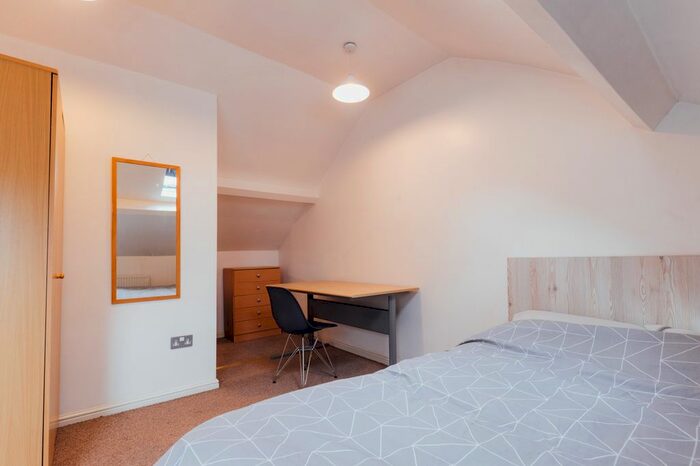 3 Bedroom Flat To Rent In Leopold Street, Loughborough LE11