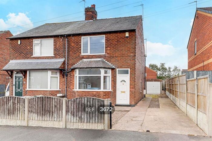 3 Bedroom Semi-Detached House To Rent In Byron Street, Nottingham, NG5