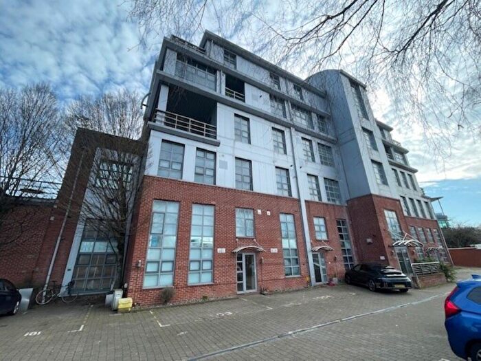 3 Bedroom Flat For Sale In Portman Road, Ipswich, Suffolk, IP1
