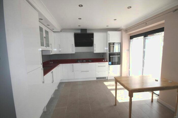 1 Bedroom Terraced House To Rent In Almond Close, Englefield Green, Egham, Surrey, TW20