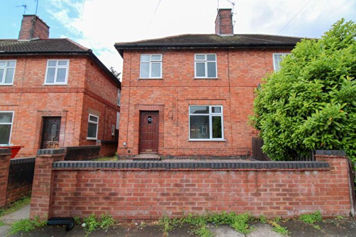 3 Bedroom Semi-Detached House For Sale In Keble Road, Knighton Fields, LE2