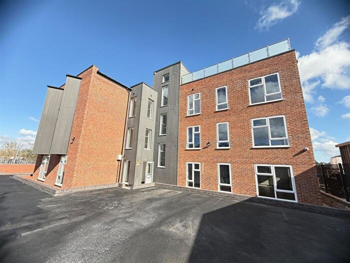 2 Bedroom Block Of Apartments To Rent In Brickstone House-High Street, West Bromwich, B70