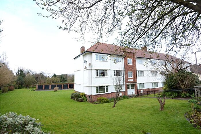 2 Bedroom Flat To Rent In Kirby Park Mansions, Ludlow Drive, West Kirby, CH48