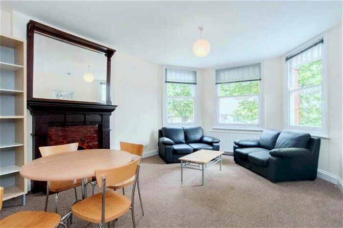 2 Bedroom Flat To Rent In Anson Road, Cricklewood, NW2