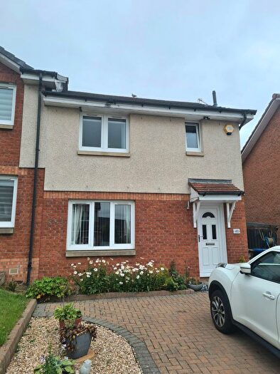 3 Bedroom Semi-Detached House To Rent In Fivestanks Place, Broxburn, EH52