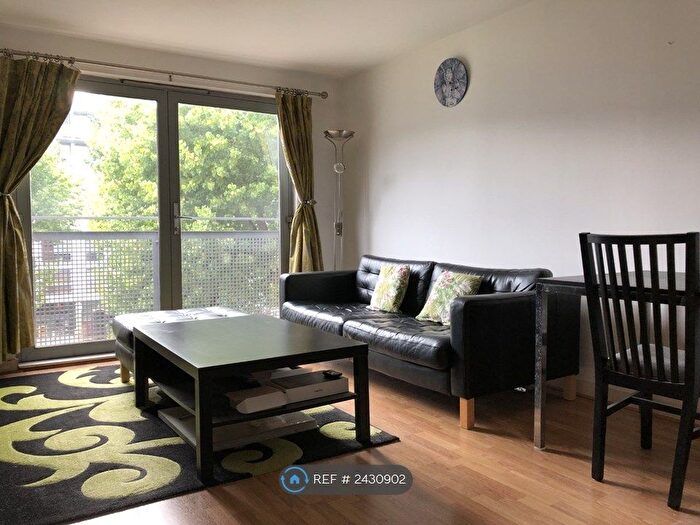 2 Bedroom Flat To Rent In Utah Building, London, SE13