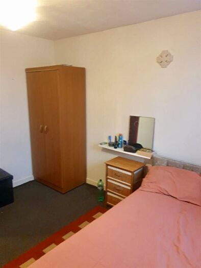 2 Bedroom Property To Rent In Balmoral Close, Coventry, CV2