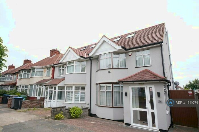 4 Bedroom Semi-Detached House To Rent In Victoria Avenue, Wembley, HA9