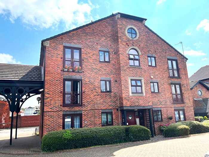 1 Bedroom Flat For Sale In Kingston Wharf, Hull, HU1
