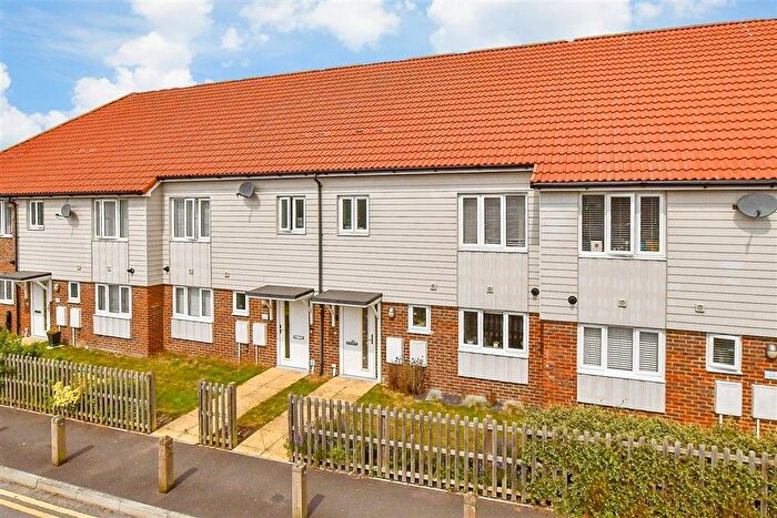 3 Bedroom Terraced House For Sale In Cockreed Lane, New Romney, Kent, TN28