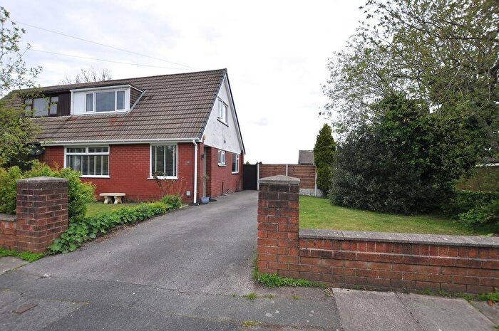 2 Bedroom Semi-Detached House For Sale In Thirlmere Road, Blackrod, Bolton, BL6
