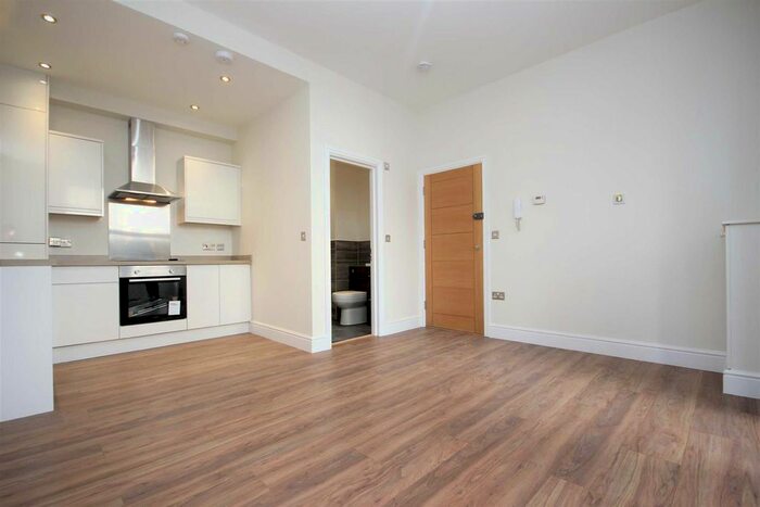 Studio To Rent In Church Hill, London, E17